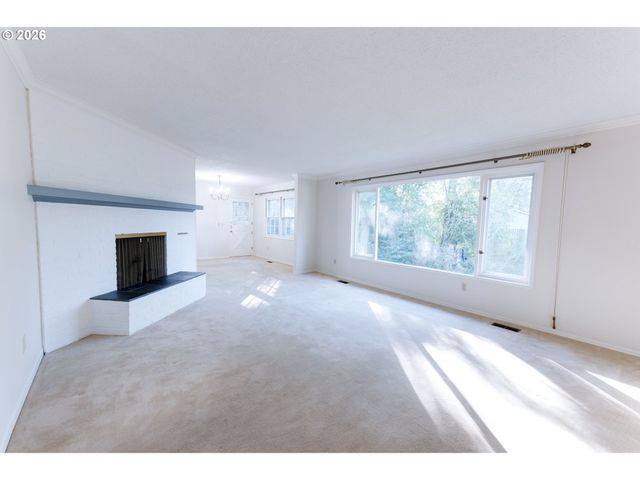 7655 Sw 142ND Ct, Beaverton, OR 97008