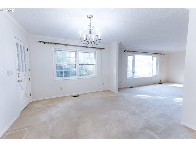 7655 Sw 142ND Ct, Beaverton, OR 97008