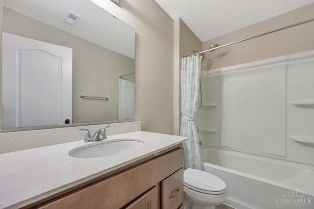 5103 Hazeltine Lane, Turtle Creek Twp, OH 45036
