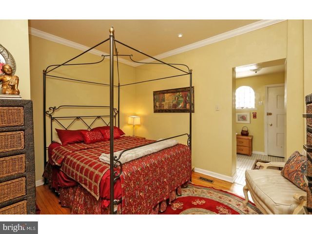 2306 SPRUCE ST #100, Philadelphia, PA 19103