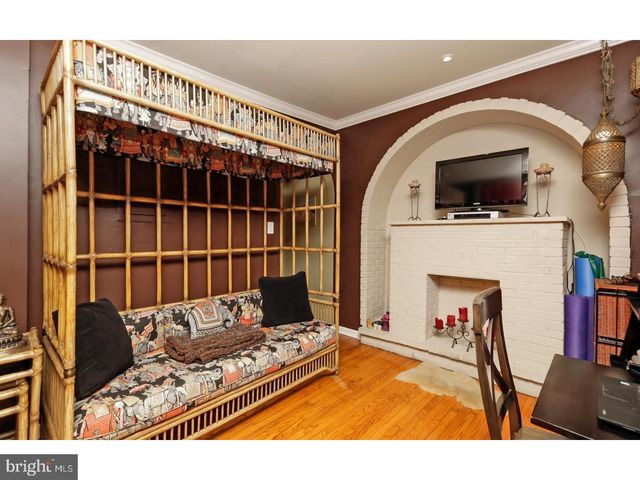 2306 SPRUCE ST #100, Philadelphia, PA 19103