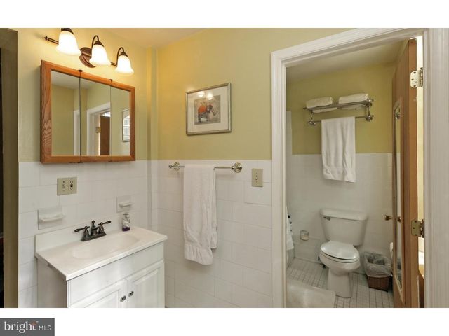 2306 SPRUCE ST #100, Philadelphia, PA 19103