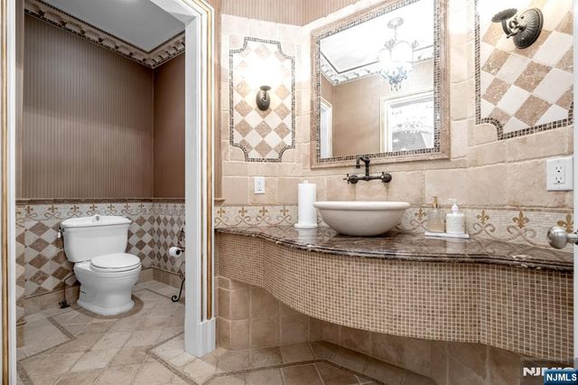 46 Partridge Hill, Upper Saddle River, NJ 07458