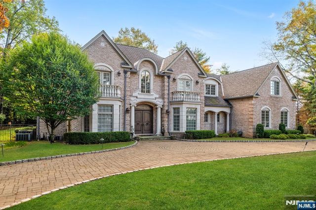 46 Partridge Hill, Upper Saddle River, NJ 07458