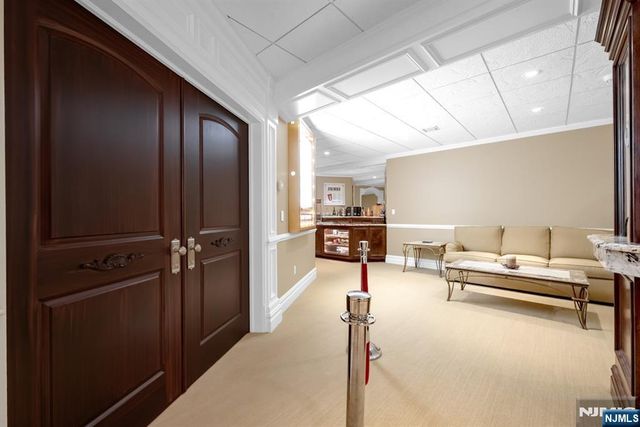 46 Partridge Hill, Upper Saddle River, NJ 07458