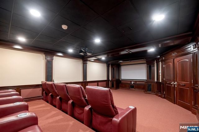 46 Partridge Hill, Upper Saddle River, NJ 07458