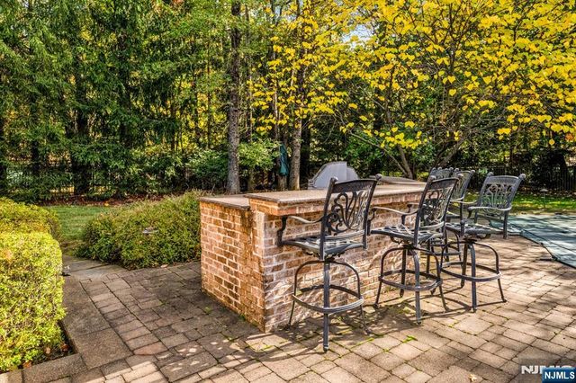 46 Partridge Hill, Upper Saddle River, NJ 07458