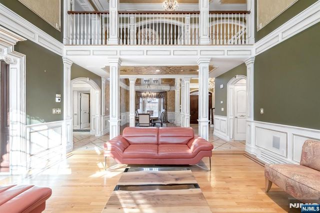 46 Partridge Hill, Upper Saddle River, NJ 07458