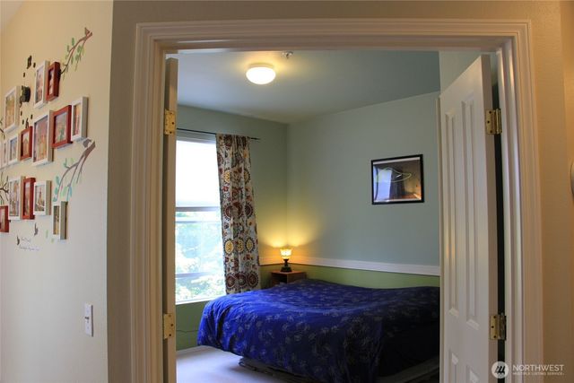 5246 237th Terrace SE, Issaquah, WA 98029