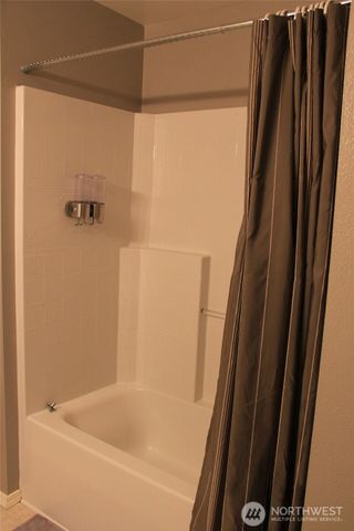 5246 237th Terrace SE, Issaquah, WA 98029