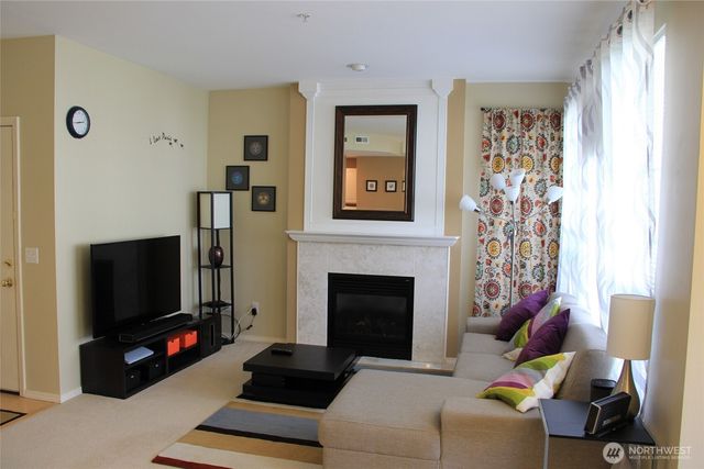 5246 237th Terrace SE, Issaquah, WA 98029