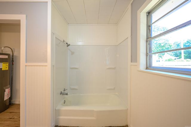 206 Union Street, Cave City, AR 72521