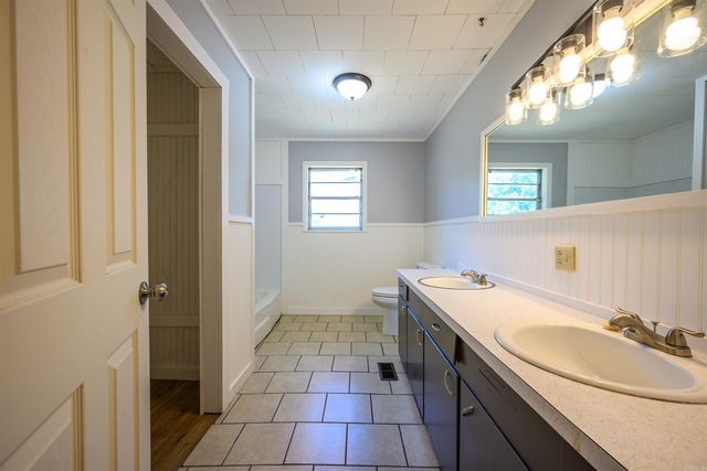 206 Union Street, Cave City, AR 72521