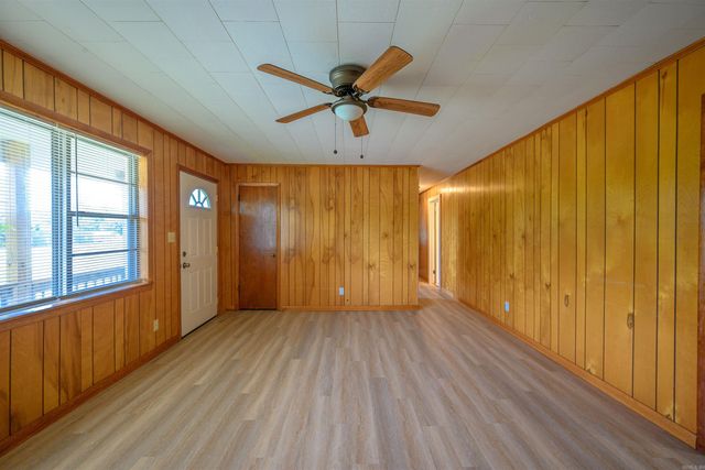 206 Union Street, Cave City, AR 72521