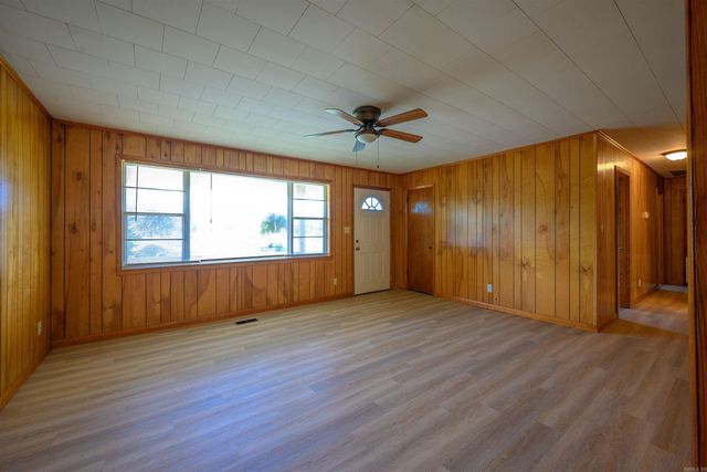 206 Union Street, Cave City, AR 72521