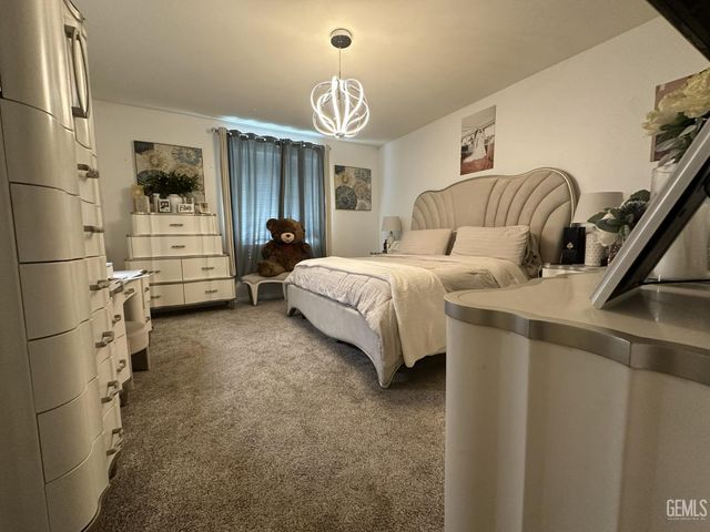 5112 Solstice Way, Bakersfield, CA 93306