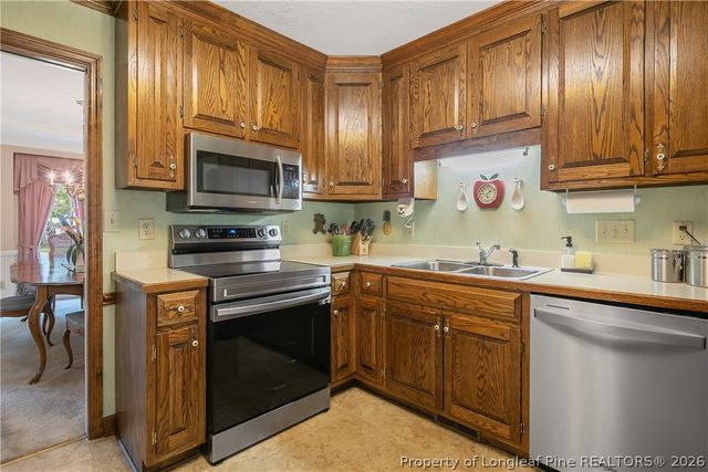 747 Magellan Court, Fayetteville, NC 28311