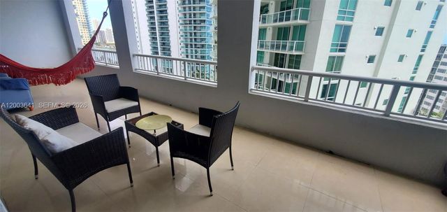 170 SE 14th St 1504, Miami, FL 33131