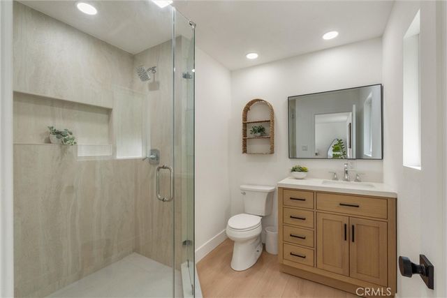 3683 San Anseline, Long Beach, CA 90808