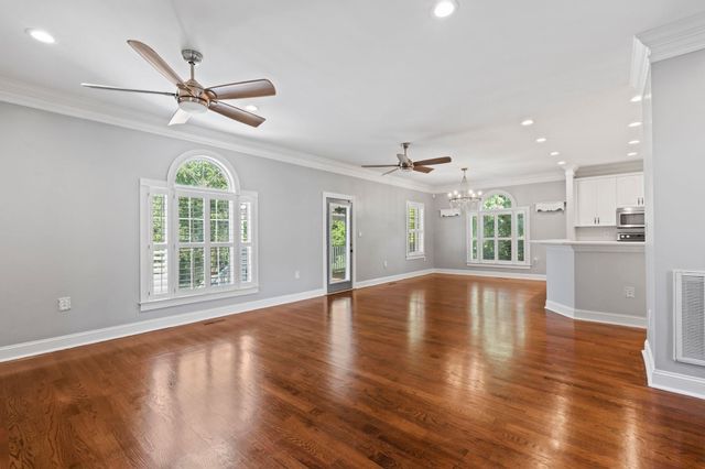 1322 Hidden Harbor Rd., Myrtle Beach, SC 29577