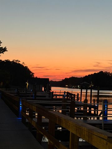 1322 Hidden Harbor Rd., Myrtle Beach, SC 29577
