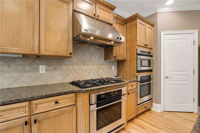 4910 Collins Lake Drive, Mableton, GA 30126