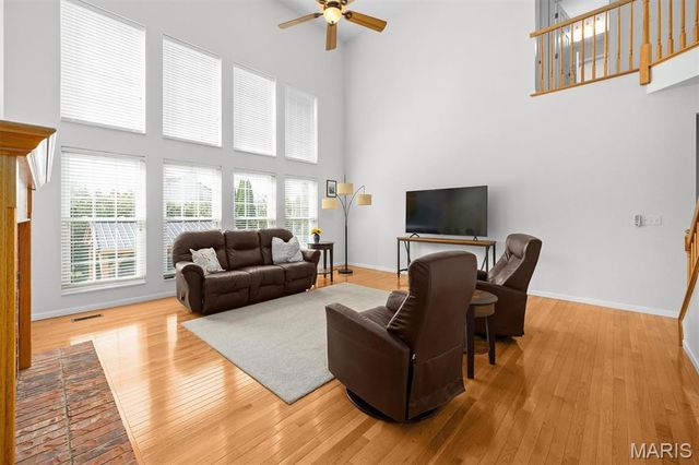 923 Saint Nicholas Drive, O'fallon, IL 62269