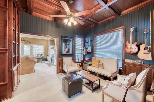 21672 Westmere Lane, Friant, CA 93626