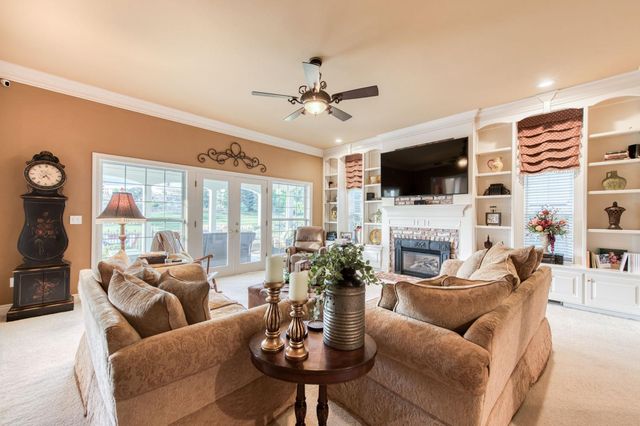 21672 Westmere Lane, Friant, CA 93626