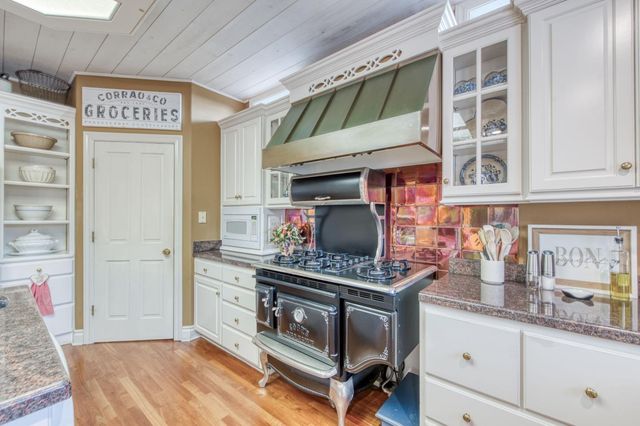 21672 Westmere Lane, Friant, CA 93626