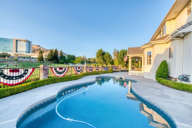 21672 Westmere Lane, Friant, CA 93626