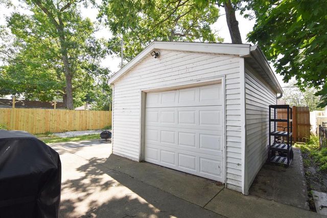 24603 70th STREET, Salem, WI 53168