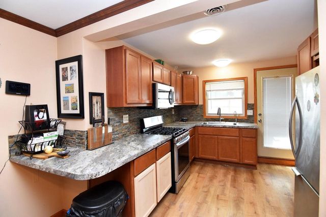 24603 70th STREET, Salem, WI 53168