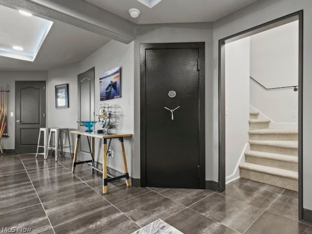 1004 Waters Edge Drive, Columbiana, OH 44408