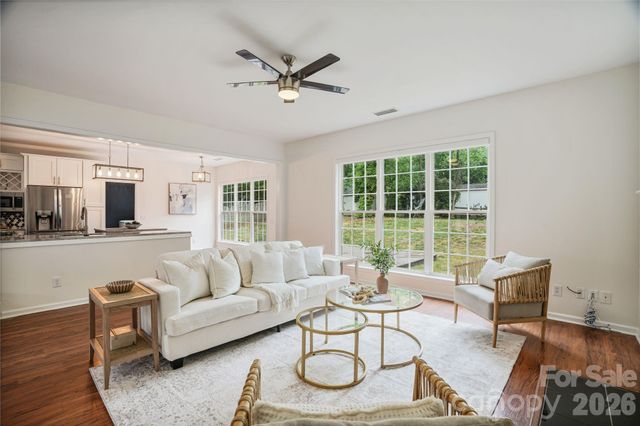 15816 Gathering Oaks Drive, Huntersville, NC 28078