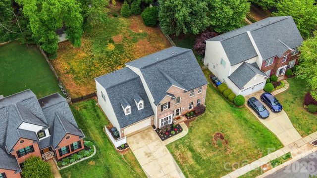 15816 Gathering Oaks Drive, Huntersville, NC 28078