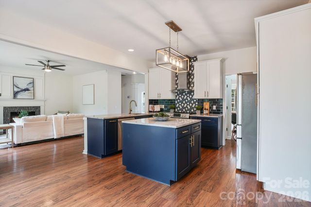 15816 Gathering Oaks Drive, Huntersville, NC 28078