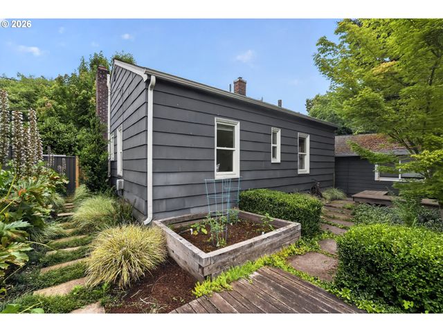 2640 Se GRANT St, Portland, OR 97214
