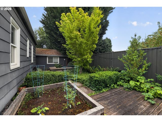 2640 Se GRANT St, Portland, OR 97214