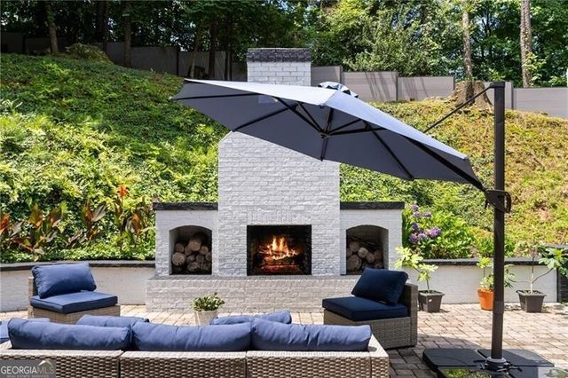 4070 Whitewater Creek Road, Atlanta, GA 30327