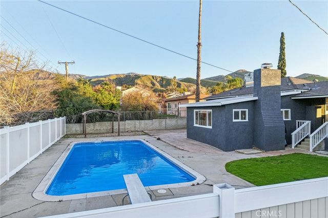 3720 La Hacienda, San Bernardino, CA 92404
