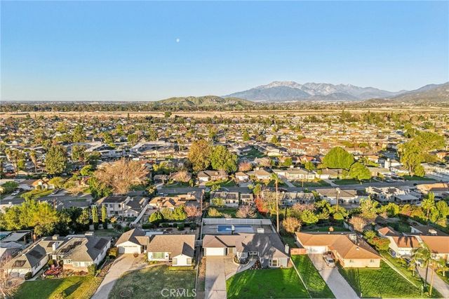 3720 La Hacienda, San Bernardino, CA 92404