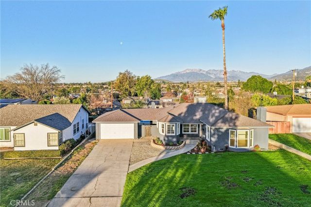 3720 La Hacienda, San Bernardino, CA 92404