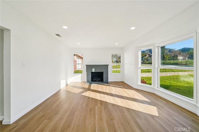 3720 La Hacienda, San Bernardino, CA 92404