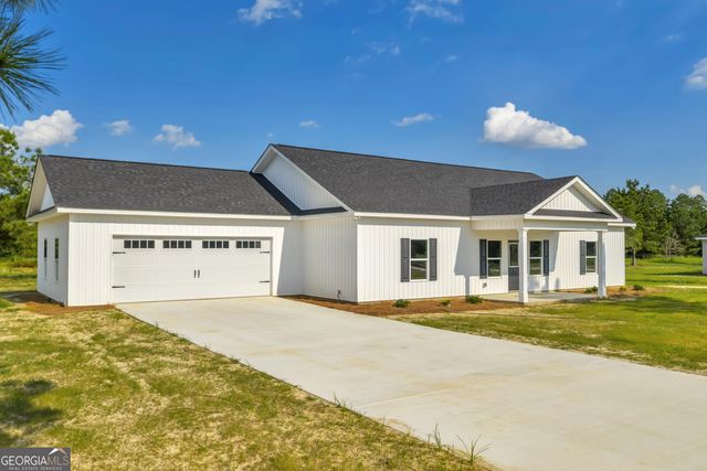 127 Lord Hatcher Drive, Dexter, GA 31019