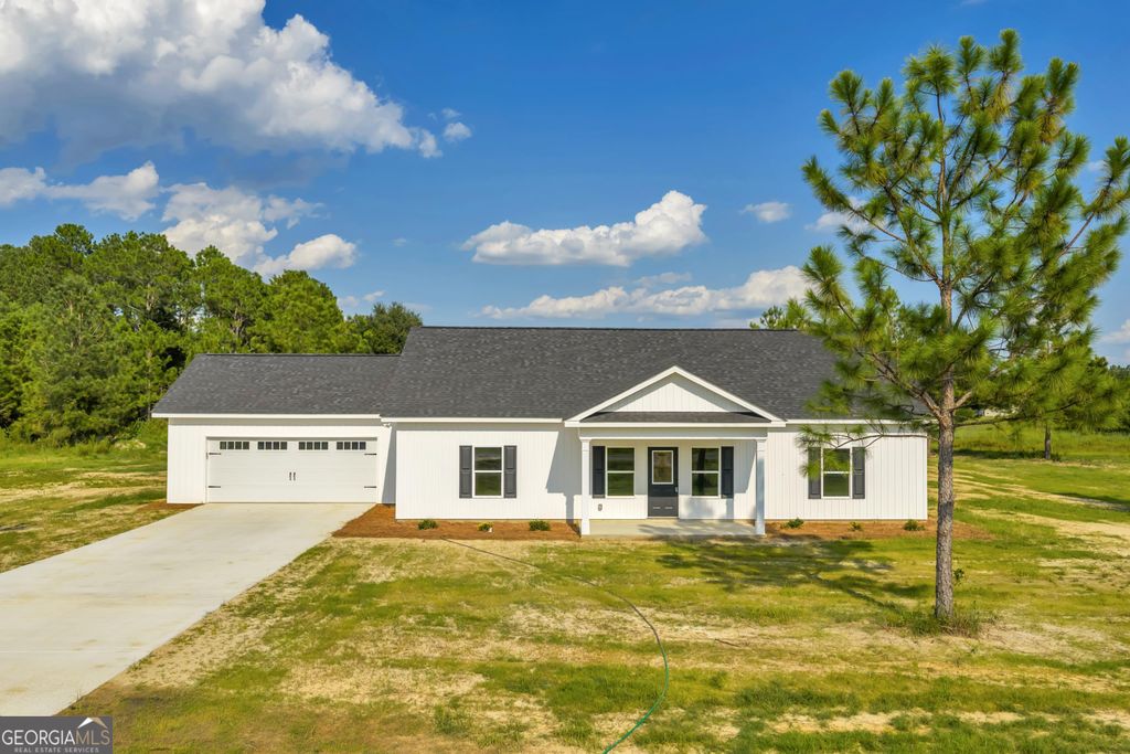 127 Lord Hatcher Drive, Dexter, GA 31019