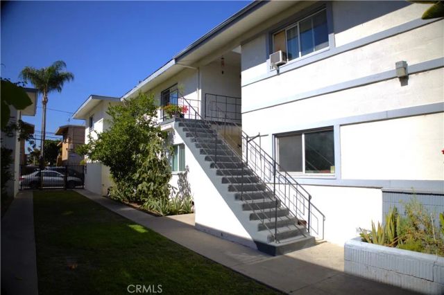 1827 W Glencrest Avenue, Anaheim, CA 92801