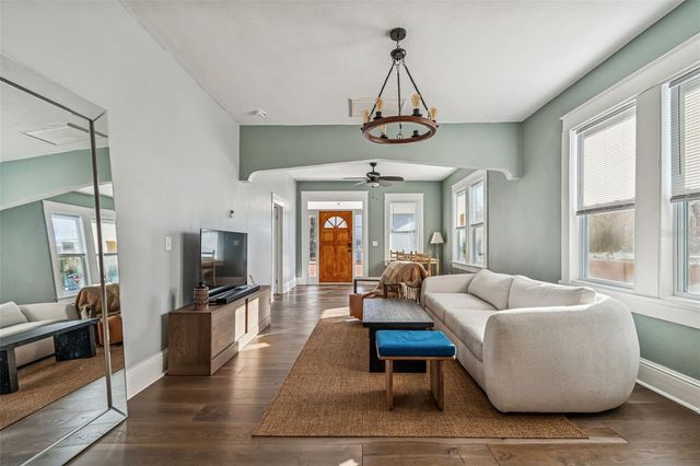 1512 26TH AVENUE E, Tampa, FL 33605