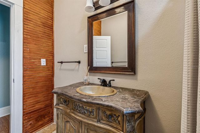 1512 26TH AVENUE E, Tampa, FL 33605