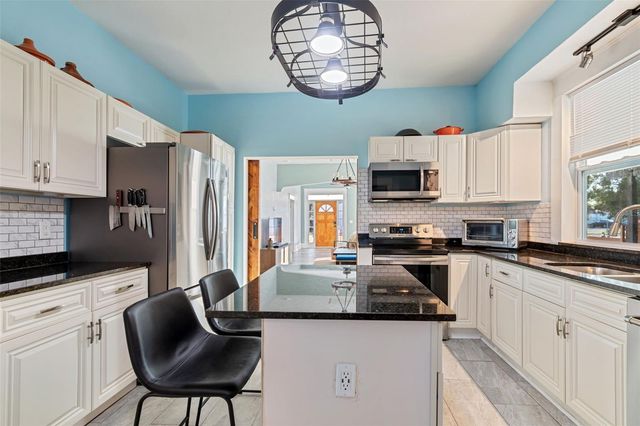 1512 26TH AVENUE E, Tampa, FL 33605